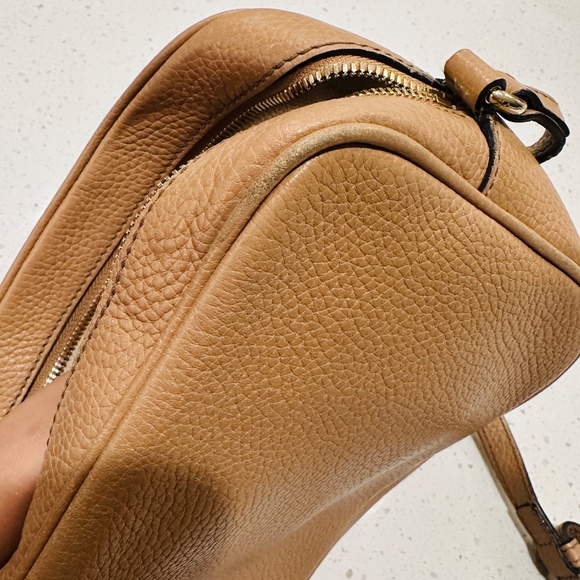 Gucci Leather Crossbody - Picture 10 of 12